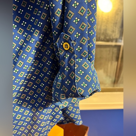 Christin Michaels blouse, small, EUC, bright blue, gold buttons - Picture 9 of 14